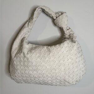 Urban Expressions | Vanessa Large Woven Hobo Bag